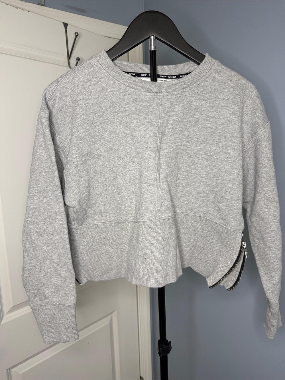 DKNYC Light Gray Cropped Crewneck Sweatshirt with Side Zipper